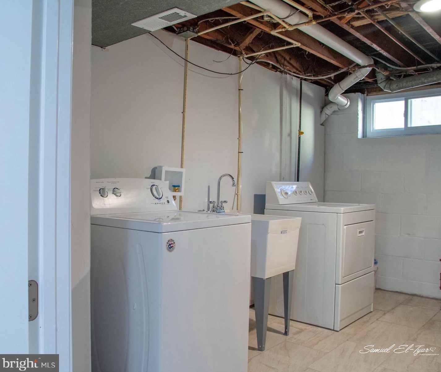 819 Edmondson Ave, Baltimore MD  21201-1404 exterior