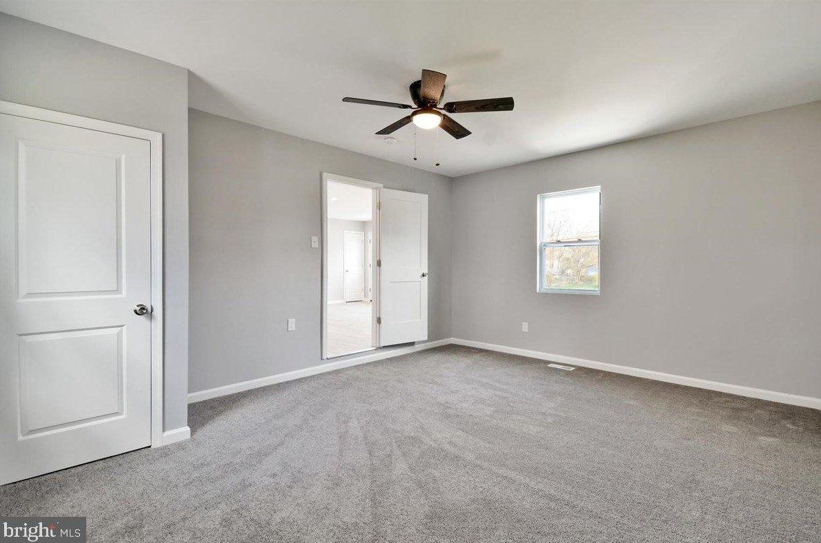 1324 Maple Ave, Baltimore MD  21221-6027 exterior