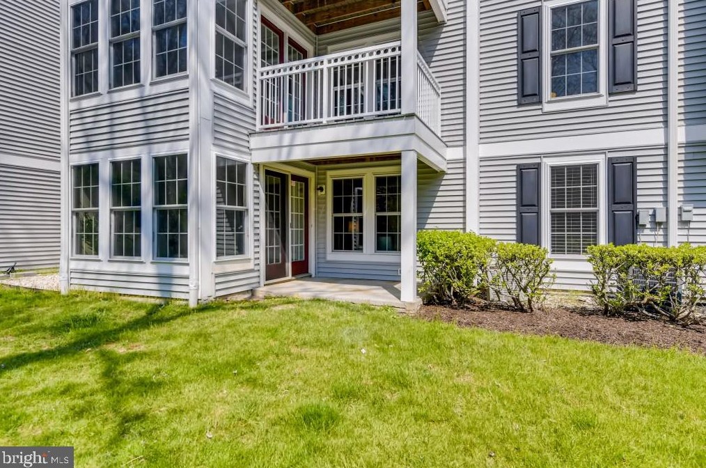 1474 Greenbriar Cir, Baltimore MD  21208-3754 exterior