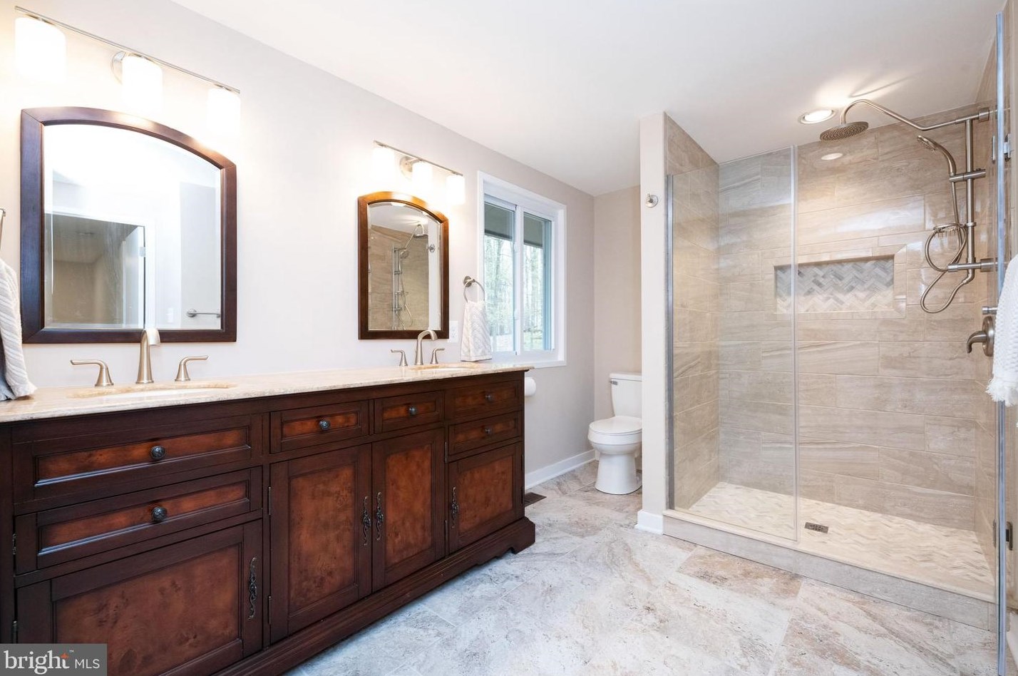 3422 Philips Dr, Baltimore MD  21208-1826 exterior