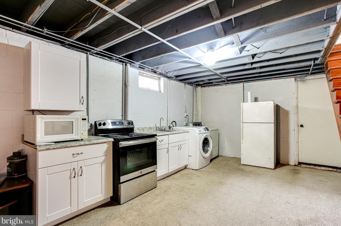 312 Savannah Rd, Baltimore MD exterior