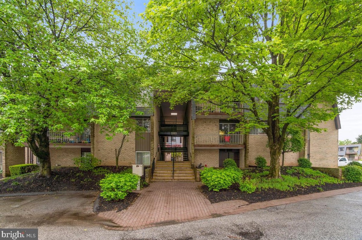 3203 Old Post Dr, Baltimore MD  21208-3212 exterior