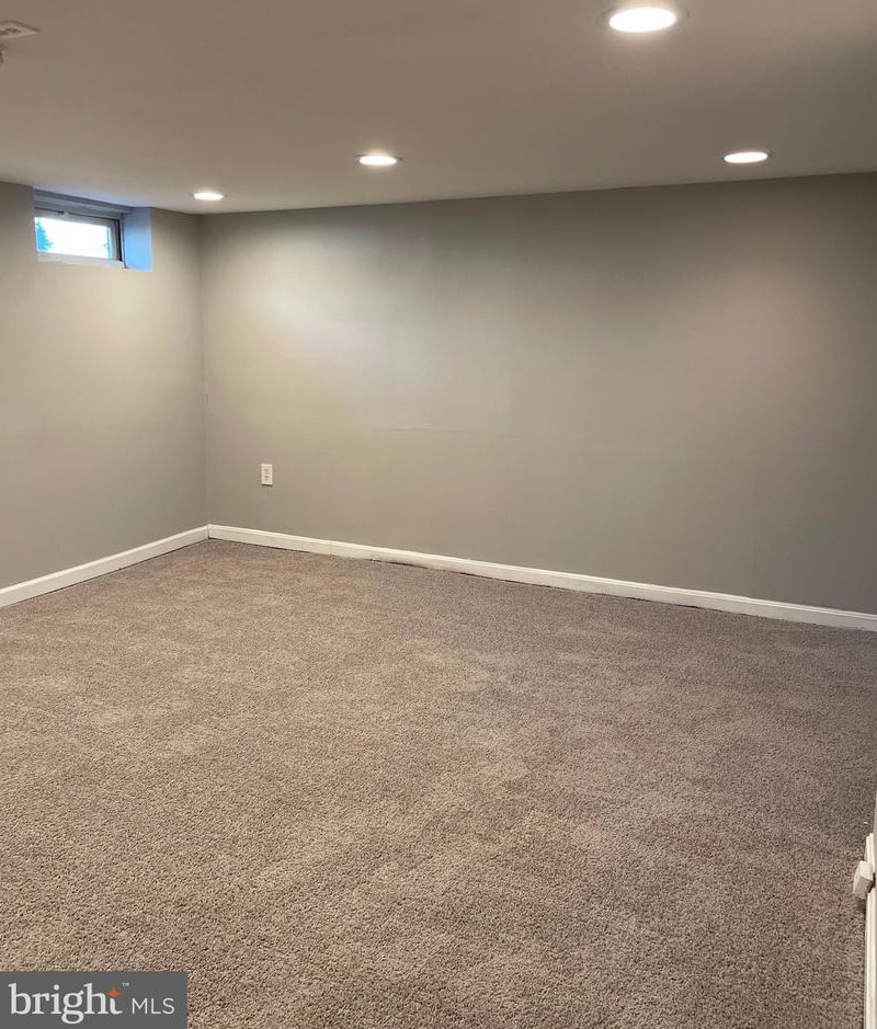 3158 Ryerson Cir, Baltimore MD  21227-4738 exterior