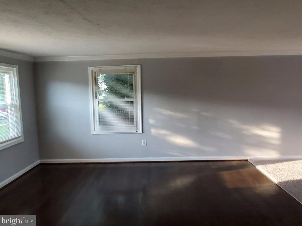 3158 Ryerson Cir, Baltimore MD  21227-4738 exterior