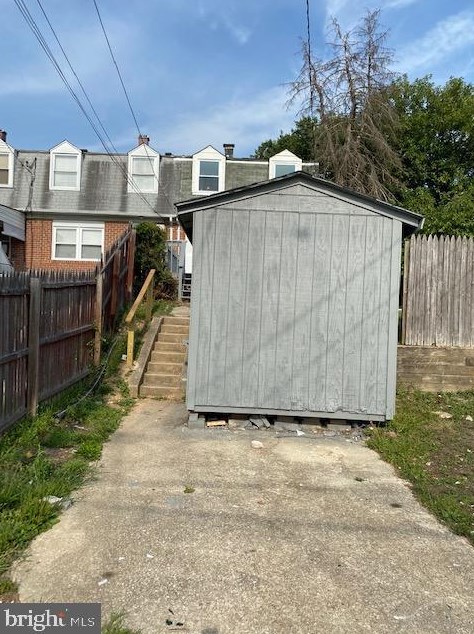 3158 Ryerson Cir, Baltimore MD  21227-4738 exterior