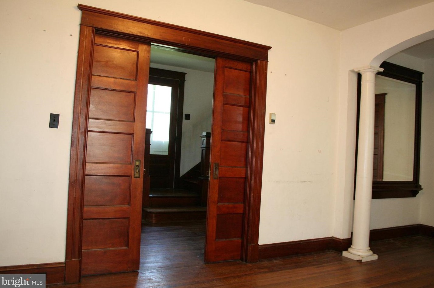 505 Academy Rd, Baltimore MD  21228-1802 exterior