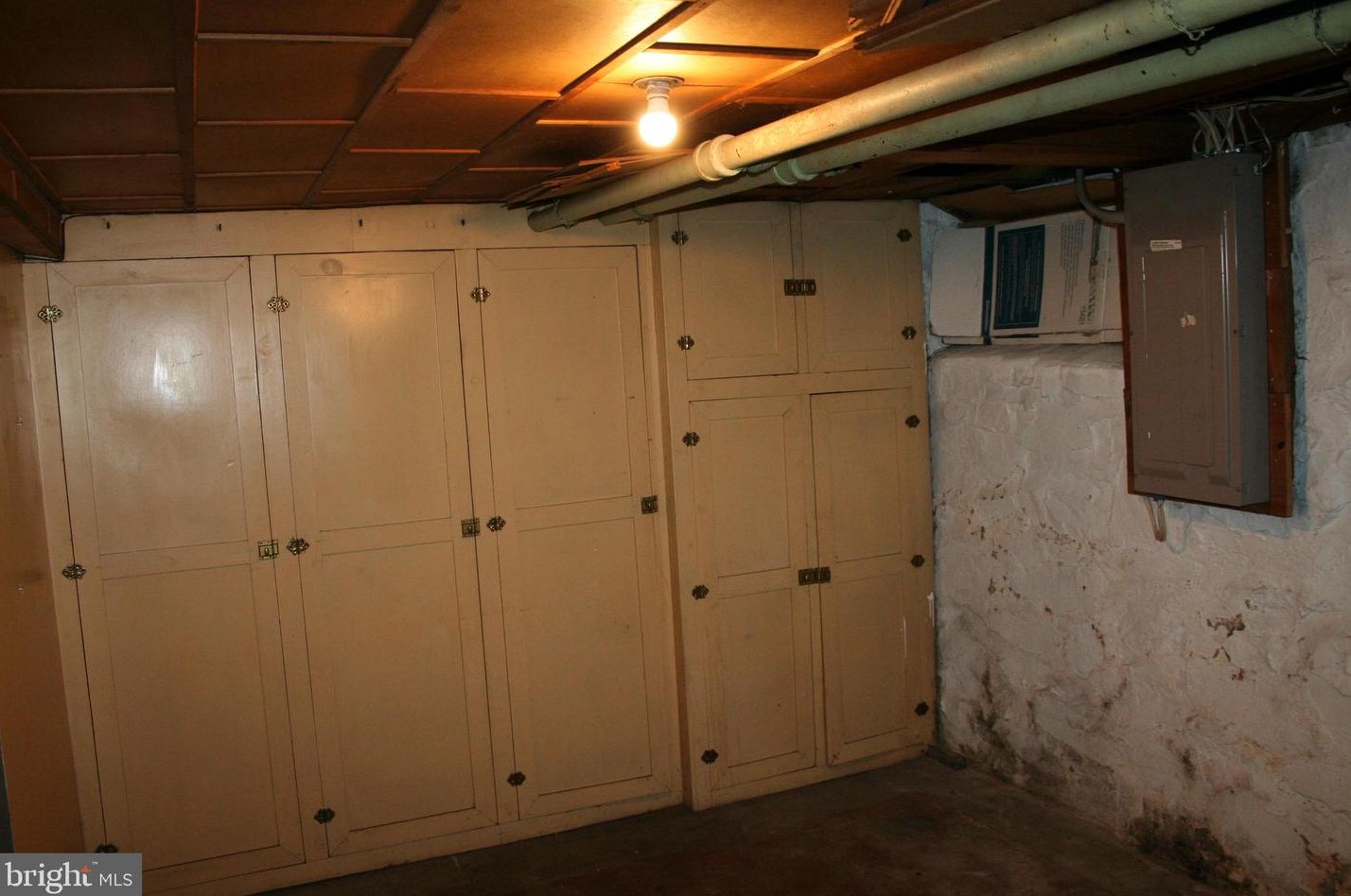 505 Academy Rd, Baltimore MD  21228-1802 exterior