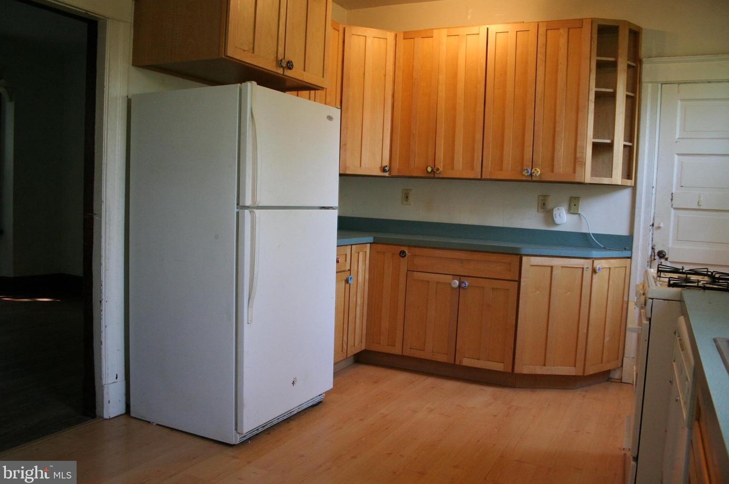 505 Academy Rd, Baltimore MD  21228-1802 exterior