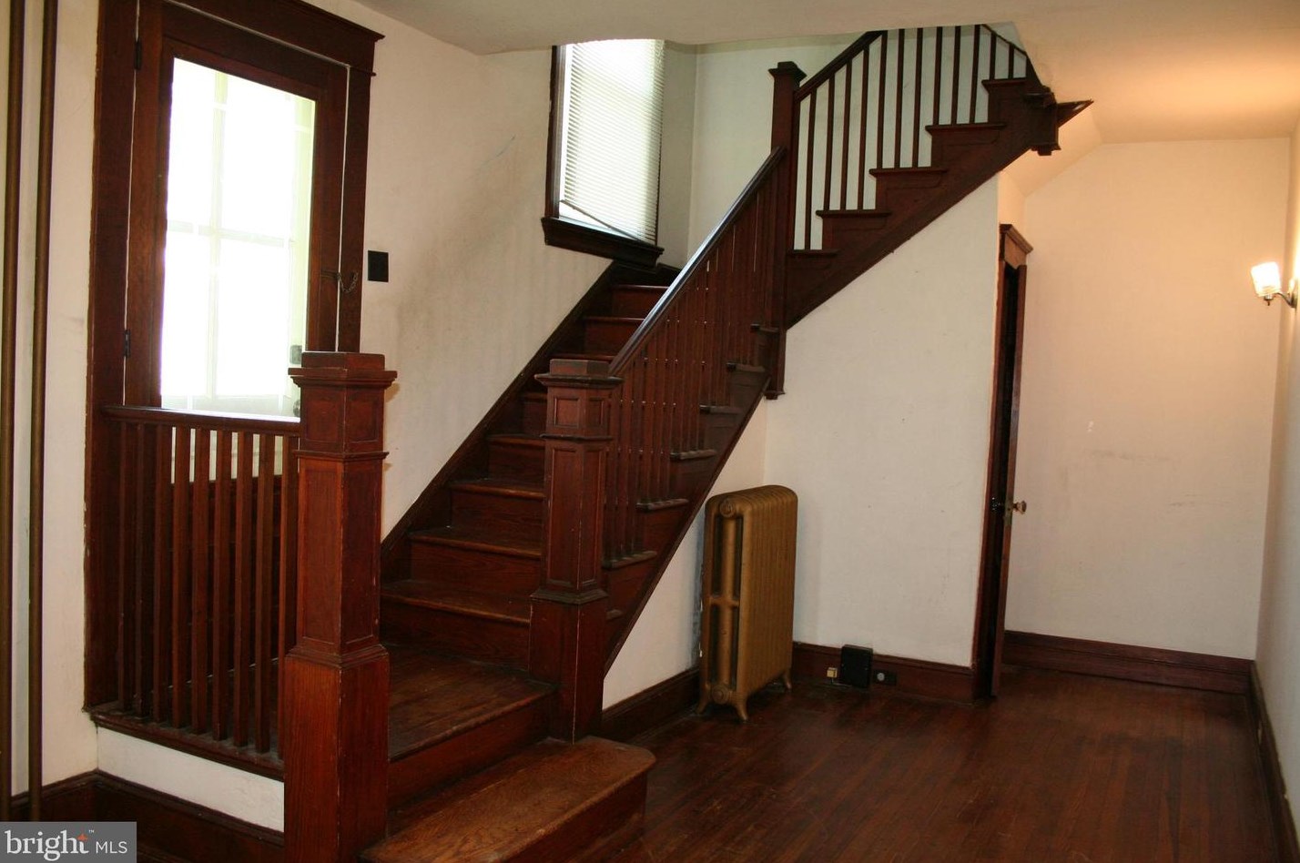 505 Academy Rd, Baltimore MD  21228-1802 exterior