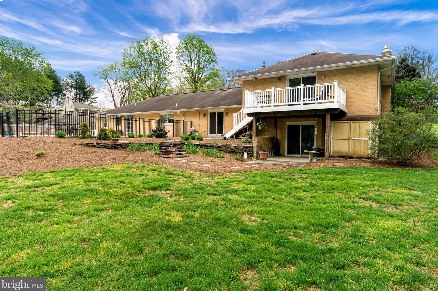 3111 Ashwood Dr, Dunkirk MD 20754-9464 exterior