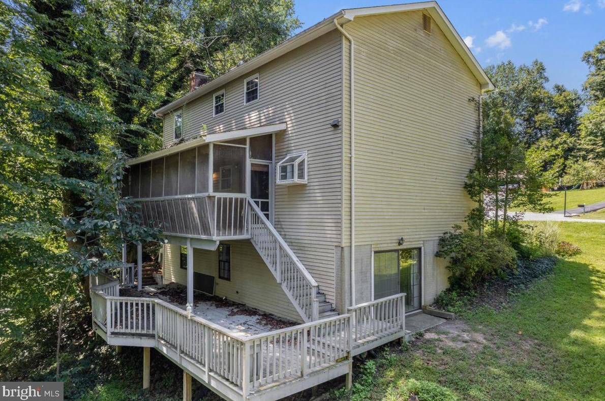 9805 Empire Ct, Dunkirk MD 20754-9715 exterior