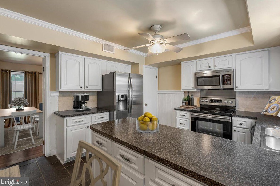 9805 Empire Ct, Dunkirk MD 20754-9715 exterior