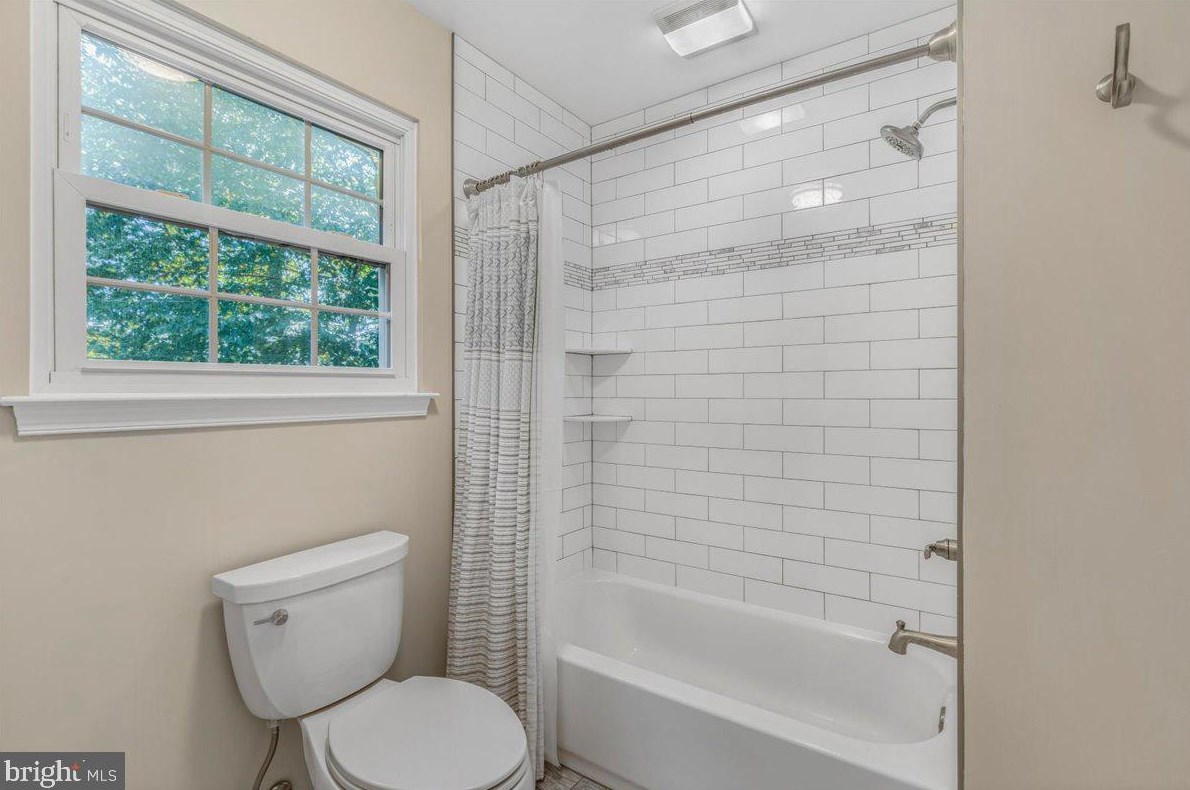 9805 Empire Ct, Dunkirk MD 20754-9715 exterior