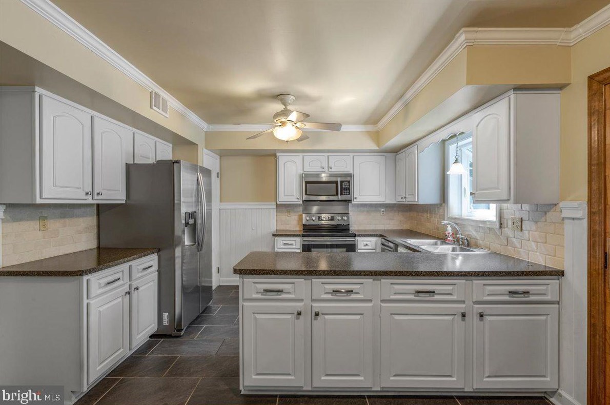 9805 Empire Ct, Dunkirk MD 20754-9715 exterior