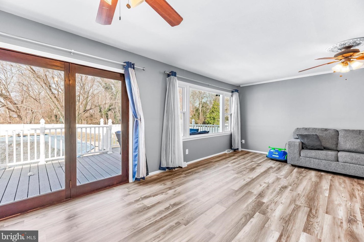 11208 Maplewood Dr, Dunkirk MD  20754-9413 exterior