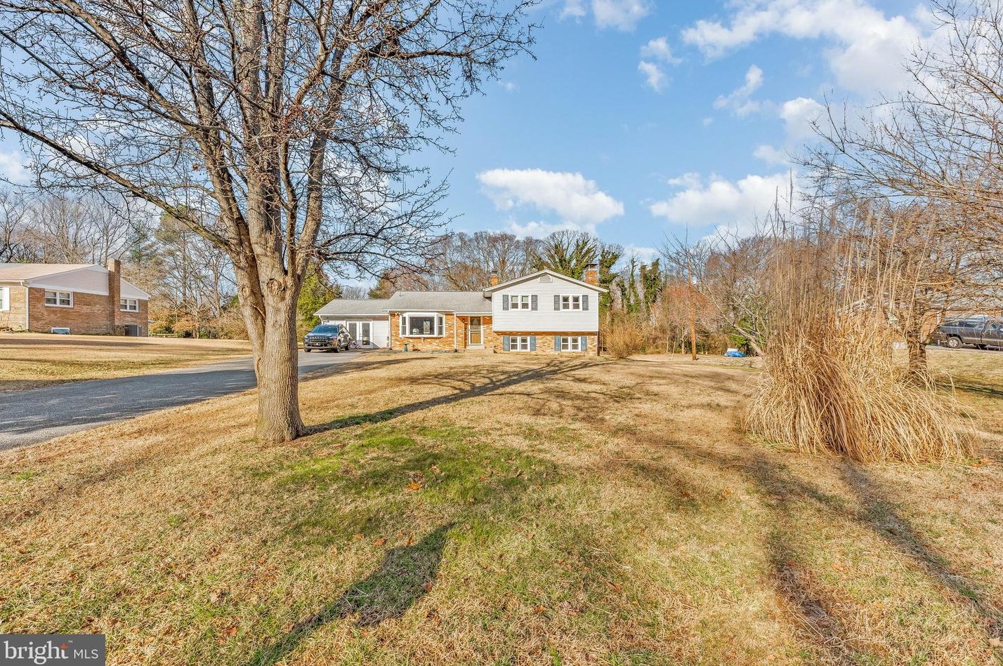 11208 Maplewood Dr, Dunkirk MD  20754-9413 exterior