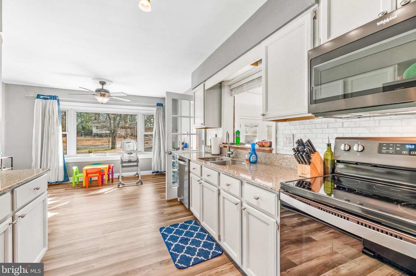 11208 Maplewood Dr, Dunkirk MD  20754-9413 exterior