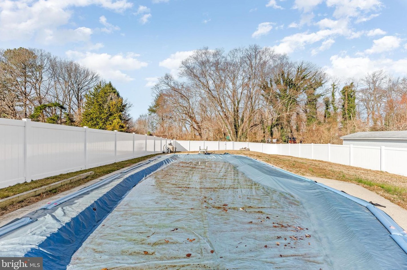 11208 Maplewood Dr, Dunkirk MD  20754-9413 exterior