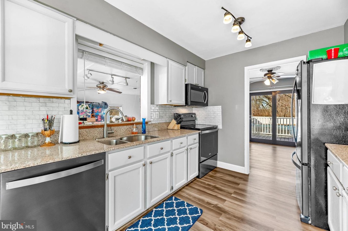 11208 Maplewood Dr, Dunkirk MD  20754-9413 exterior