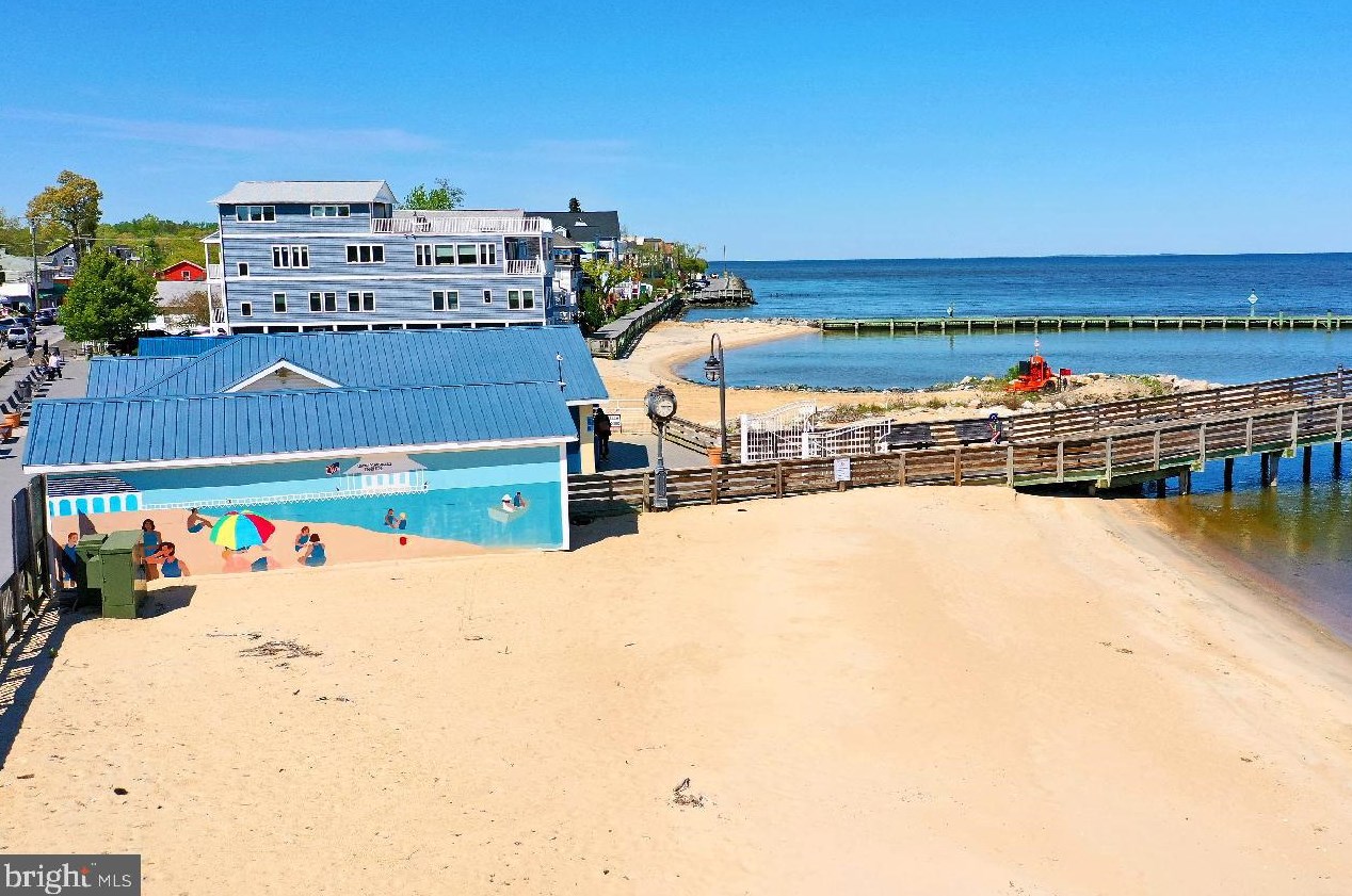 9534 Sea Gull Ct, Holland Point MD  20714-3014 exterior