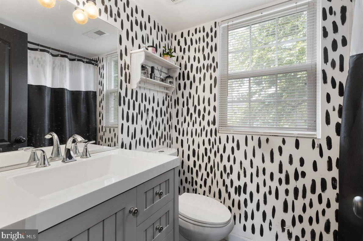 9534 Sea Gull Ct, Holland Point MD  20714-3014 exterior