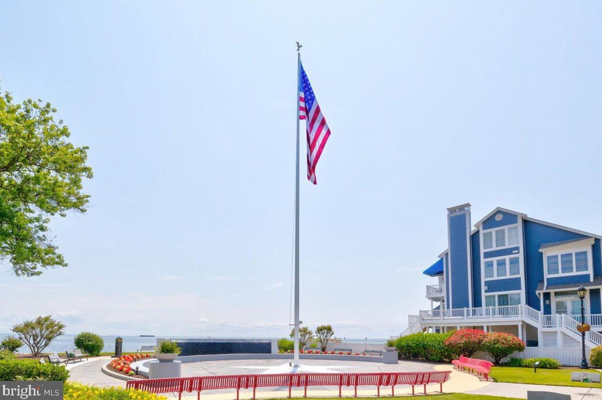 9123 Atlantic Ave, Holland Point MD 20714-4049 exterior