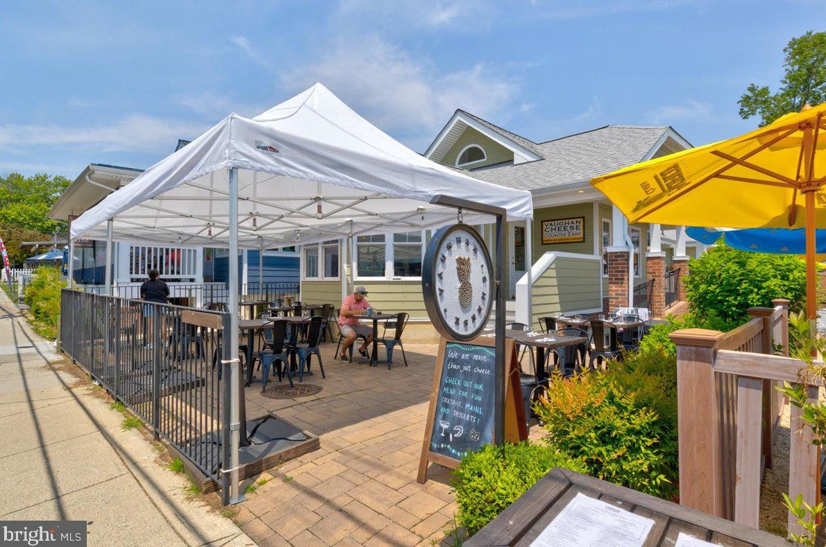 9123 Atlantic Ave, Holland Point MD 20714-4049 exterior