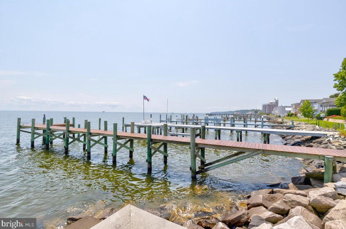 9123 Atlantic Ave, Holland Point MD 20714-4049 exterior