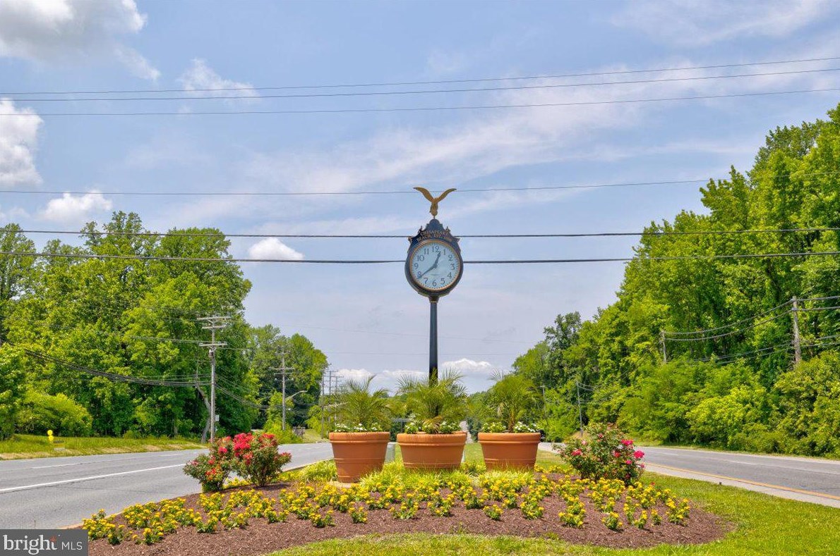 9123 Atlantic Ave, Holland Point MD 20714-4049 exterior