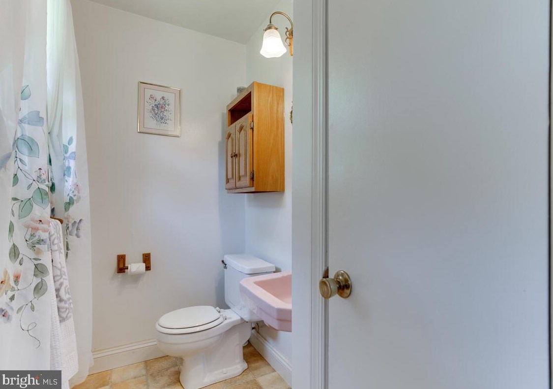 1232 Prince St, Dunkirk MD  20754-9611 exterior