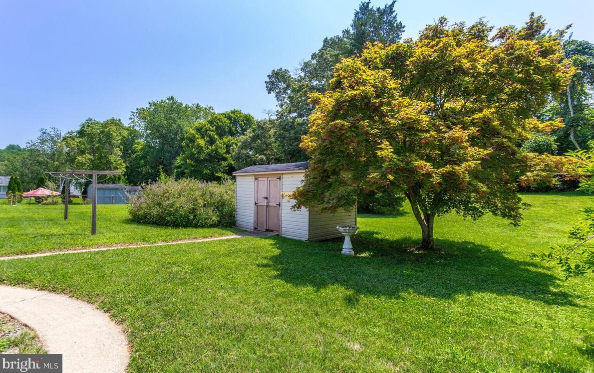 1232 Prince St, Dunkirk MD  20754-9611 exterior