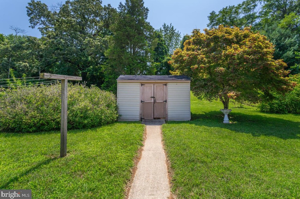 1232 Prince St, Dunkirk MD  20754-9611 exterior