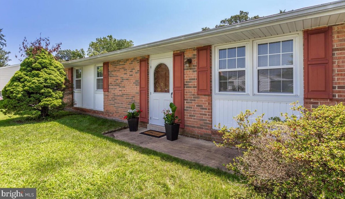 1232 Prince St, Dunkirk MD  20754-9611 exterior