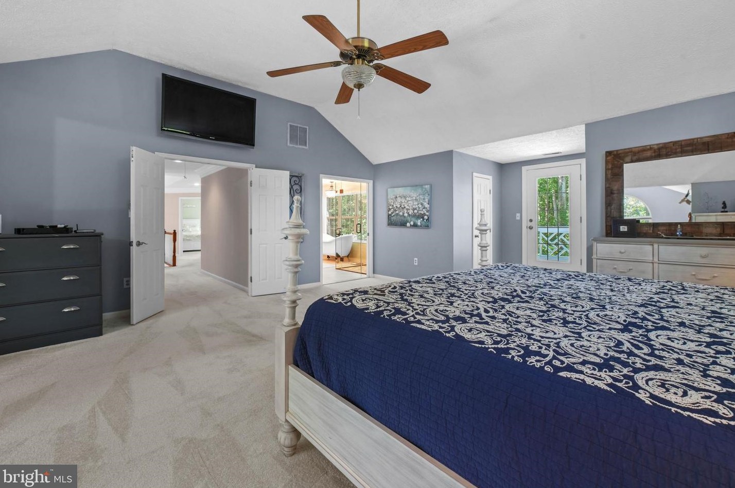 2815 Dunleigh Dr, Dunkirk MD  20754-2304 exterior