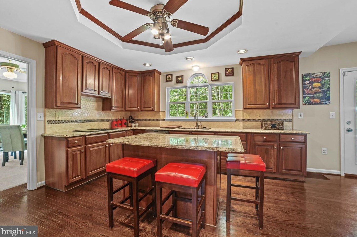 2815 Dunleigh Dr, Dunkirk MD  20754-2304 exterior