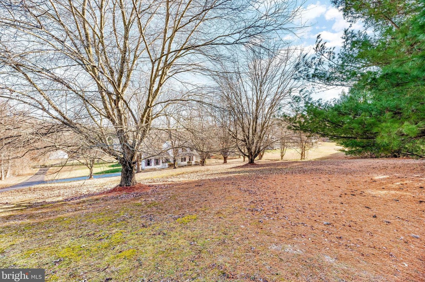 3591 Hunting Creek Rd, Huntingtown MD  20639-9509 exterior