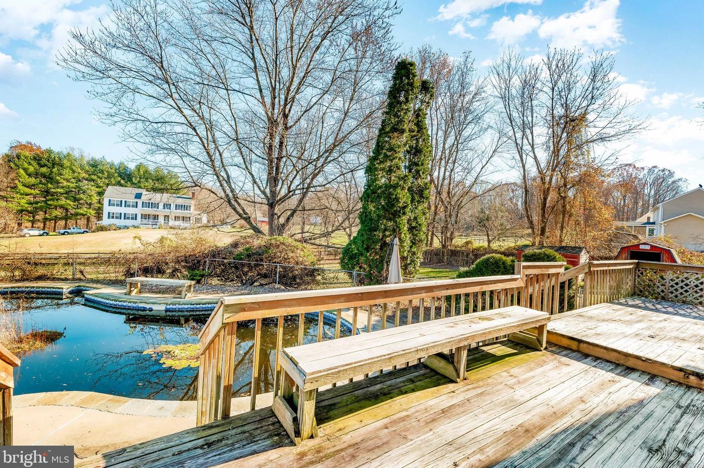 3591 Hunting Creek Rd, Huntingtown MD  20639-9509 exterior