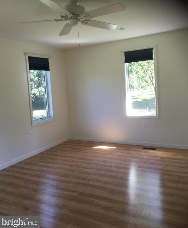 931 Warner Dr, Huntingtown MD 20639-9774 exterior