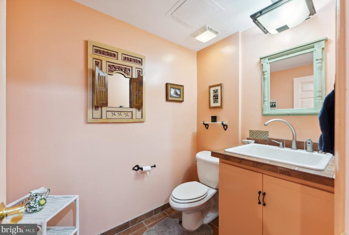 931 Warner Dr, Huntingtown MD 20639-9774 exterior