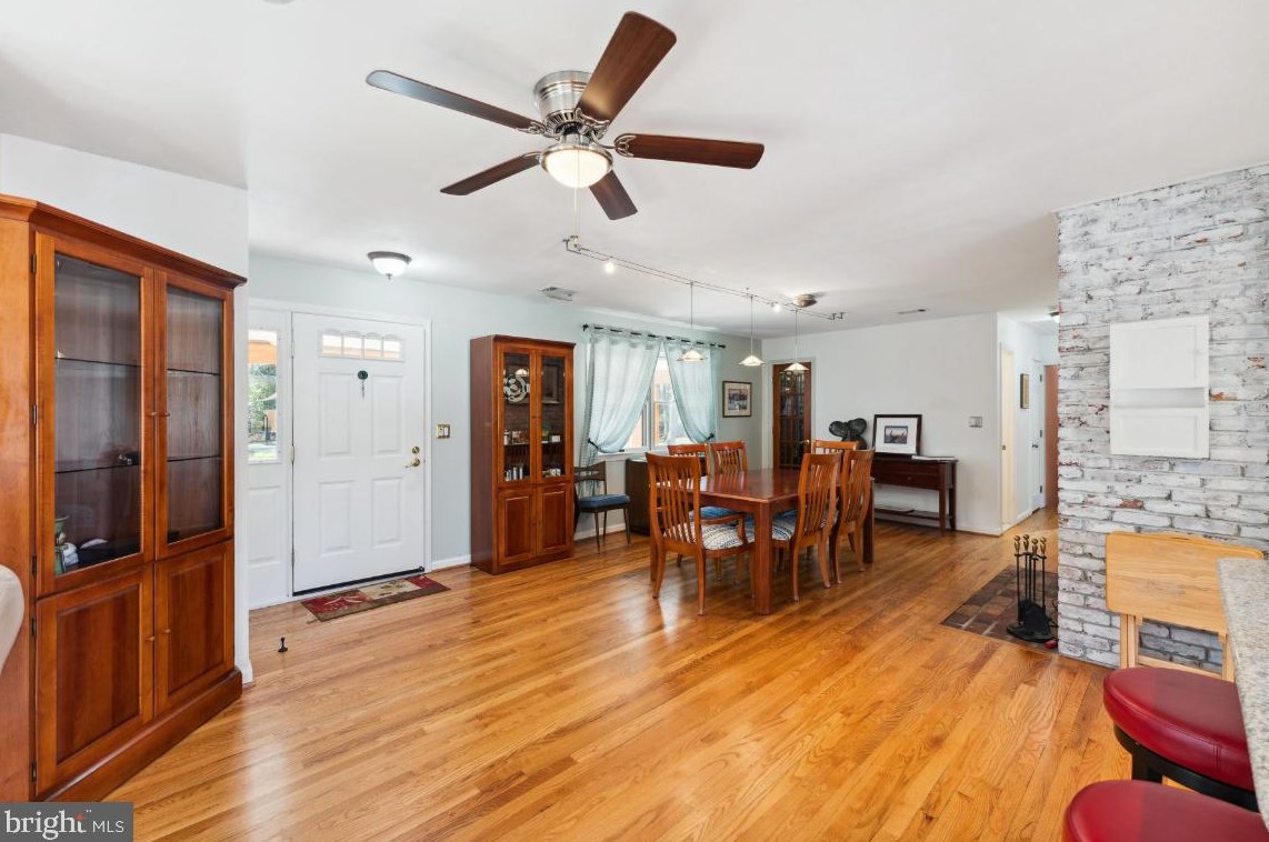 931 Warner Dr, Huntingtown MD 20639-9774 exterior