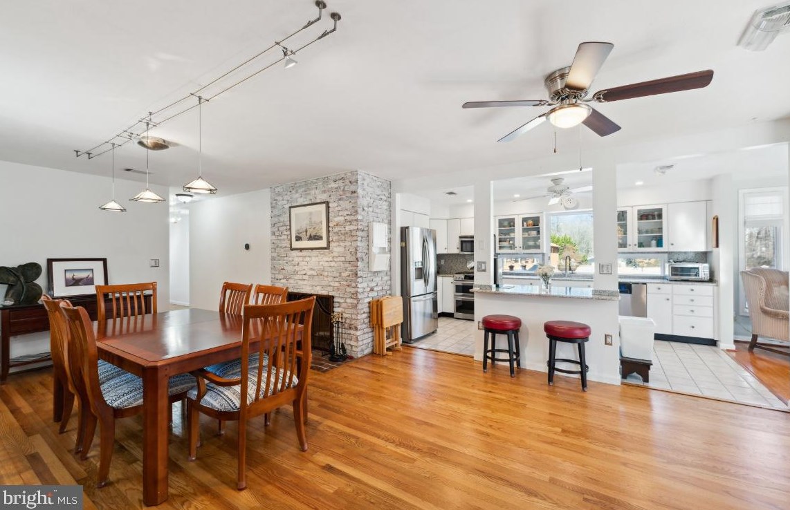 931 Warner Dr, Huntingtown MD 20639-9774 exterior