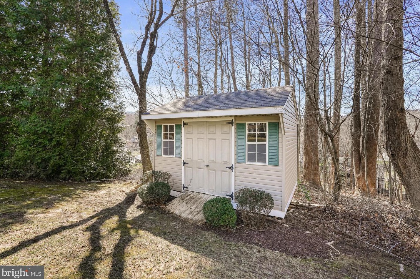 2705 Queensberry Dr, Huntingtown MD  20639-2321 exterior