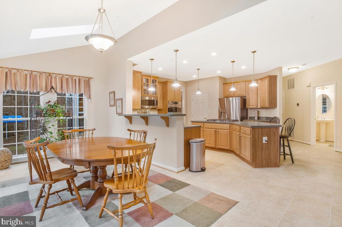 2440 Stella Dr, Huntingtown MD  20639-4218 exterior