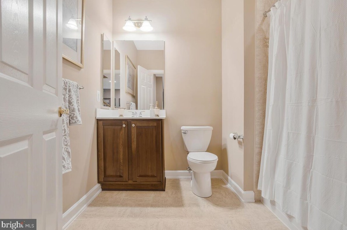 2440 Stella Dr, Huntingtown MD  20639-4218 exterior