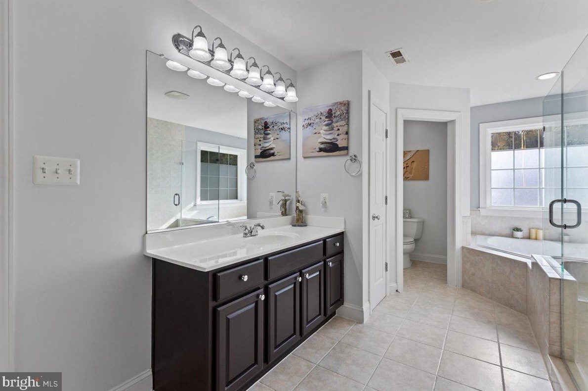 9580 Covenant Ct, Owings MD  20736-3334 exterior