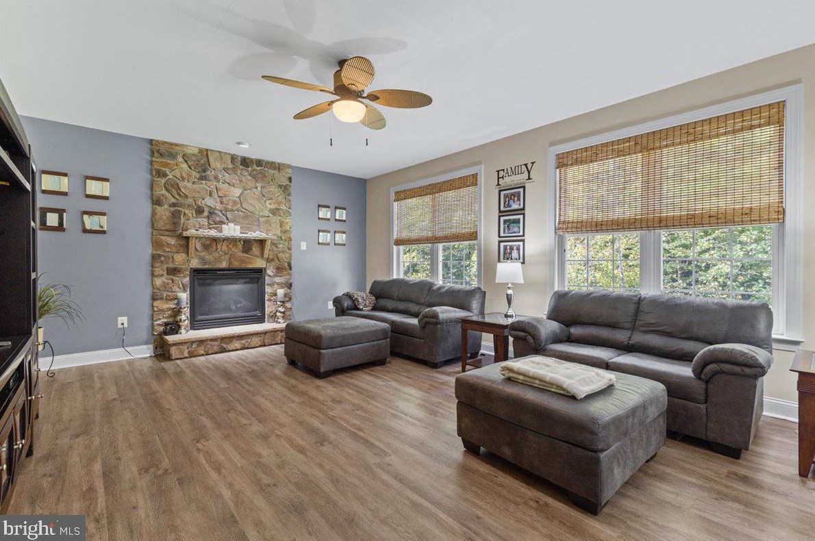 9580 Covenant Ct, Owings MD  20736-3334 exterior