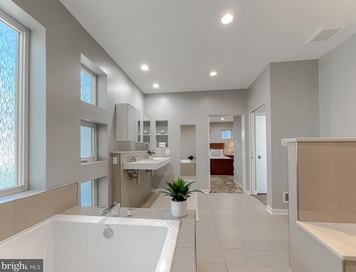 5101 Bay Pkwy, Huntingtown MD  20639-9337 exterior