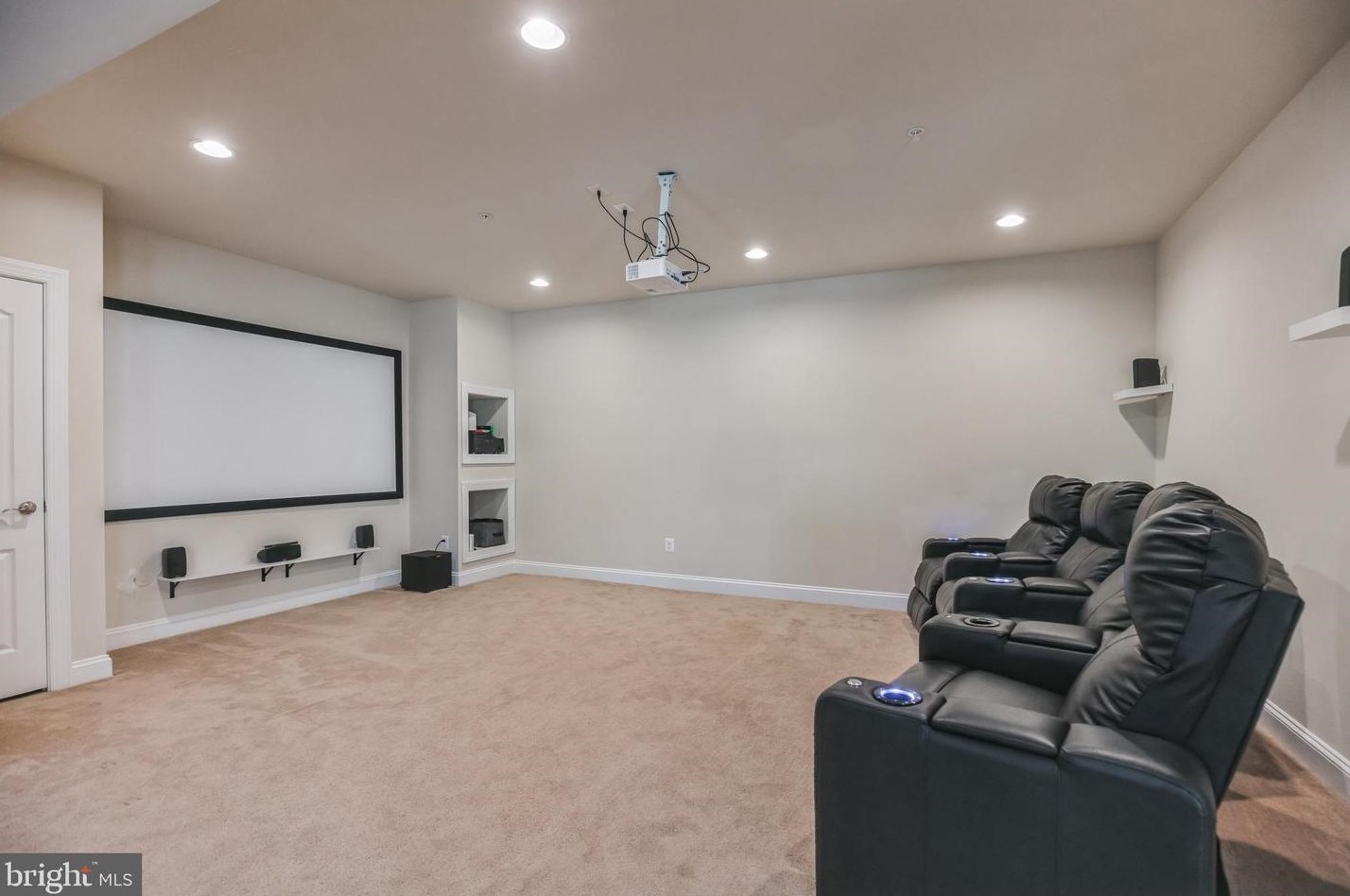 967 Folkstone Dr, Huntingtown MD  20639-2351 exterior