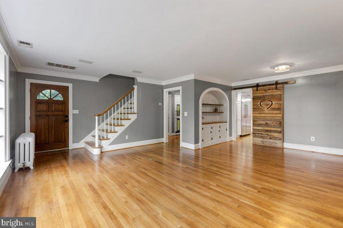 1100 Plum Point Rd, Huntingtown MD  20639-9247 exterior