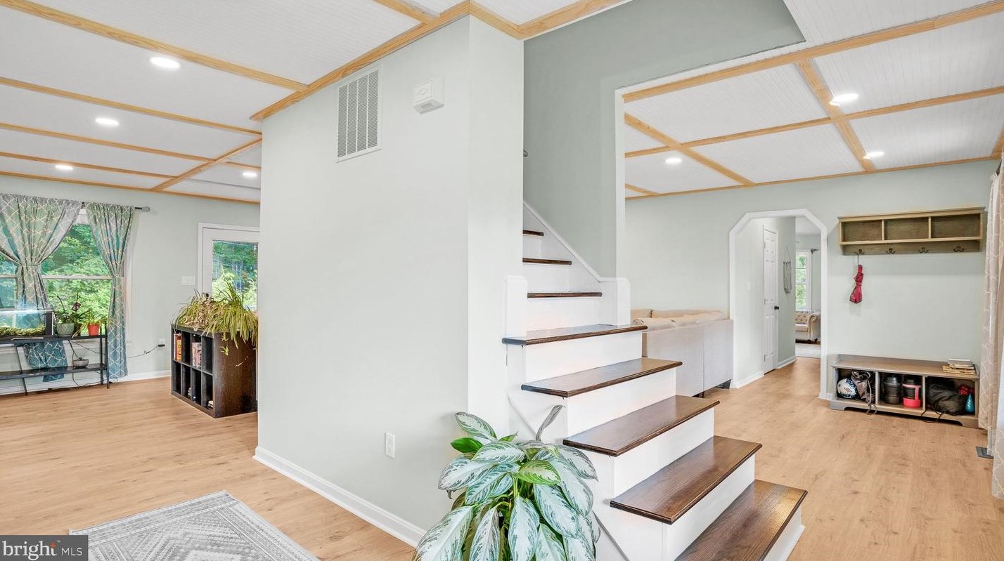 6641 Greenhill Ct, Huntingtown MD 20639-3210 exterior